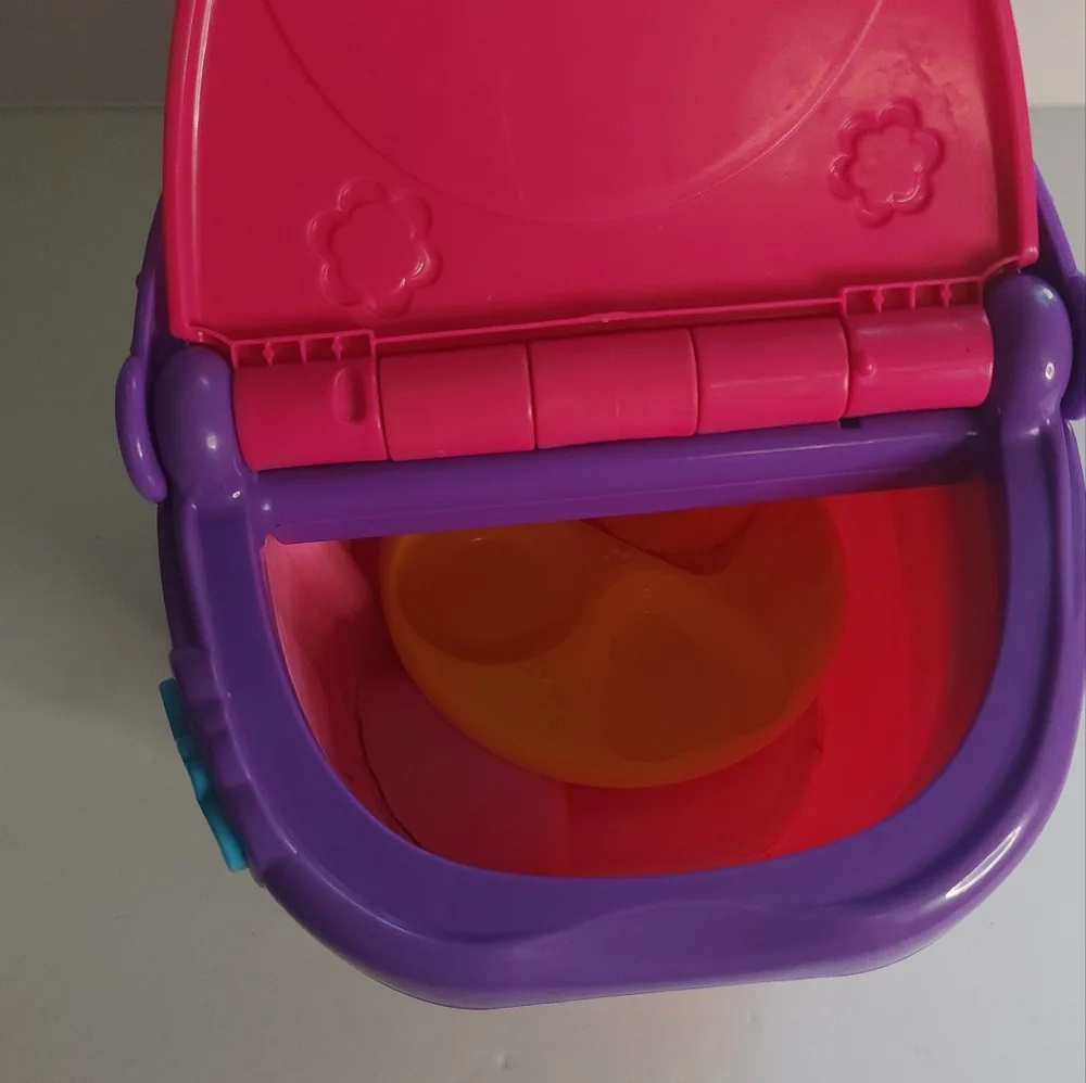 Leap Frog Picinic Basket Shapes & Sharing talks & sings